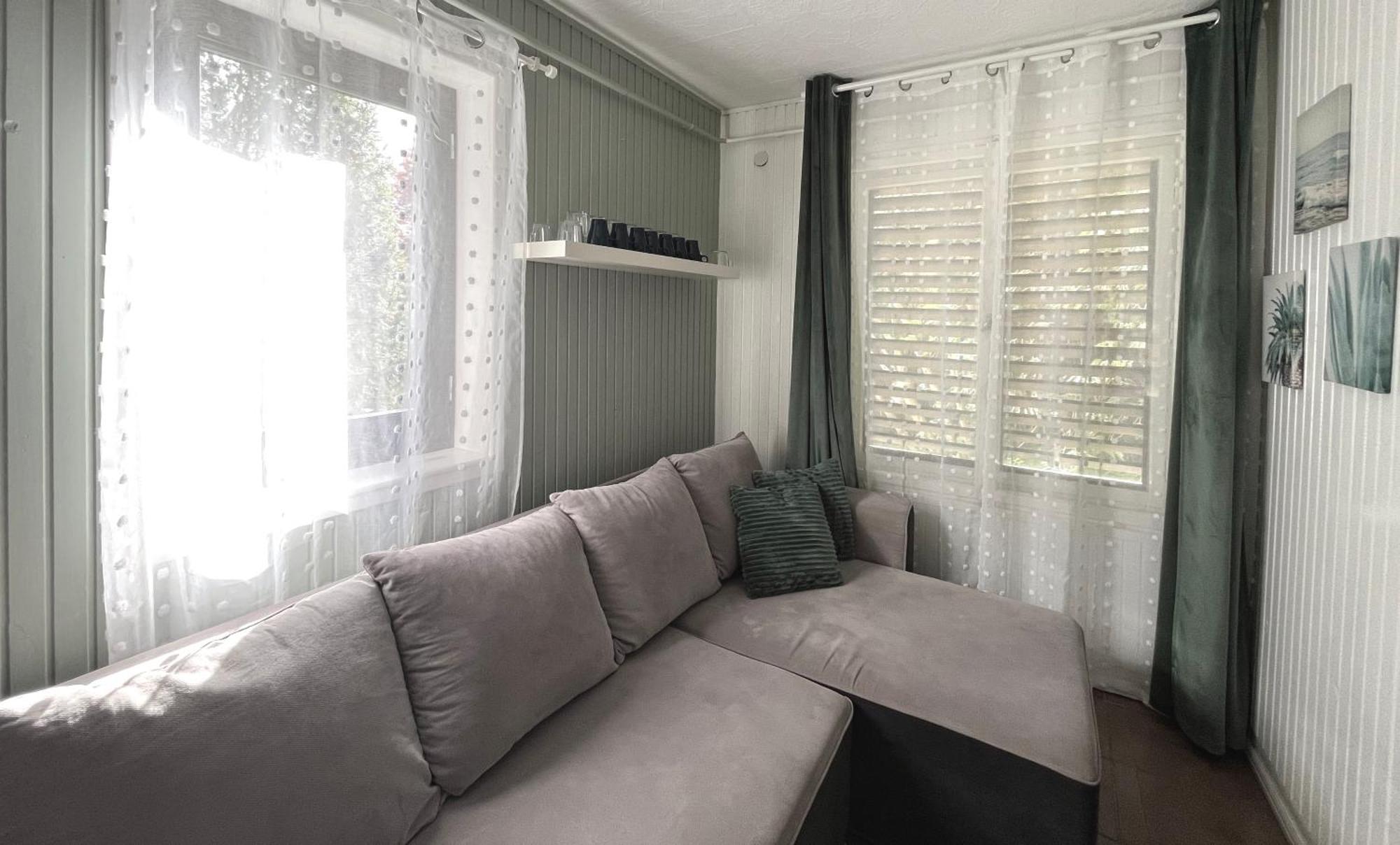Aranypart Vendeghaz - Tiszakecske Villa Buitenkant foto